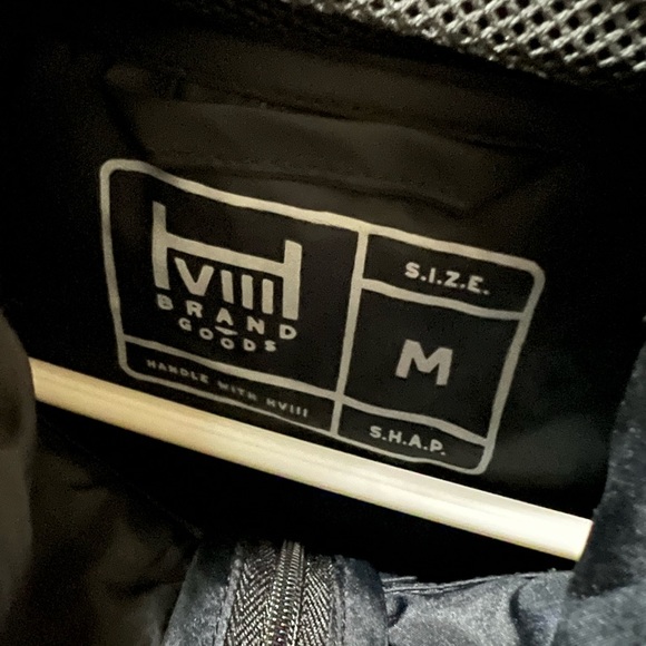 HVIII Brand Goods - Picture 2 of 3